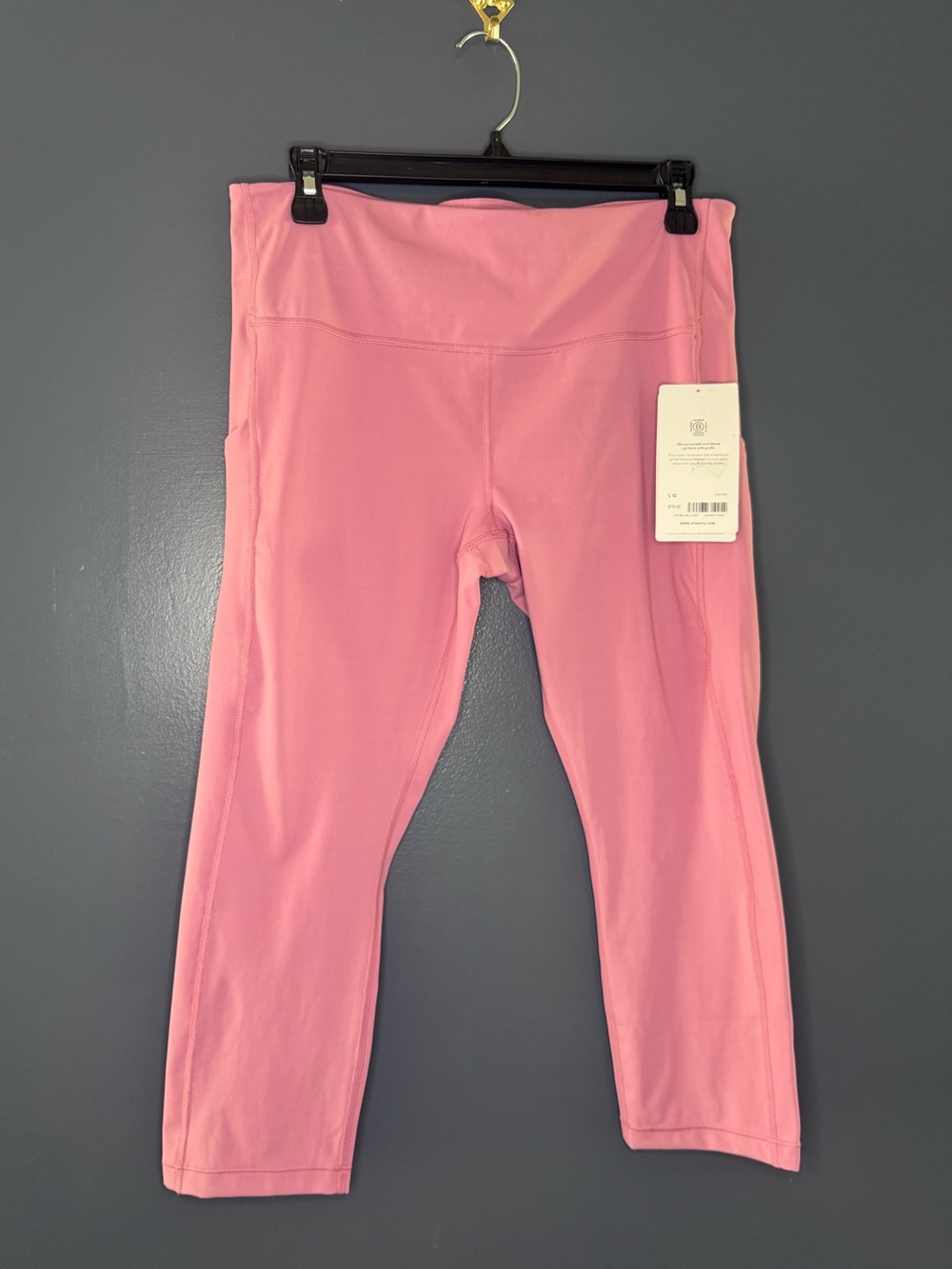 NWT Athleta Woman’s Large Pink Active Leggings Mauve Yoga Pants Slimming Nice Lg